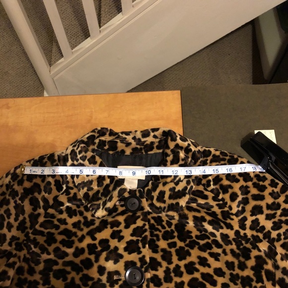Faux Leopard Cropped Jacket - Picture 3 of 6